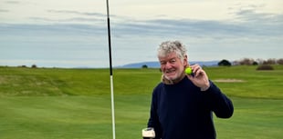 It's a tight finish to Texas Scramble at Minehead 