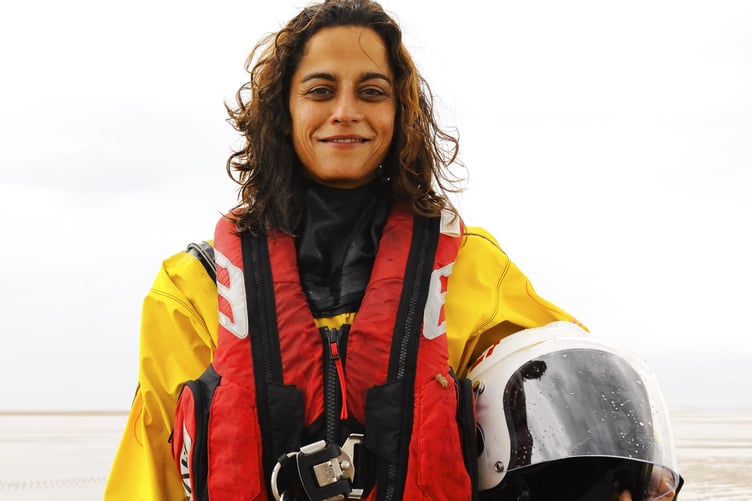Minehead RNLI's newly trained lifeboat helm Raji Webber carried out a real rescue during her final assessment session.