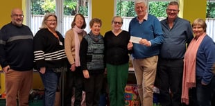 Neighbours provide cash boost for food bank