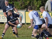 Minehead Barbarians lose out to three late tries 
