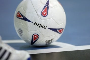 Minehead Under 14s turn on the style