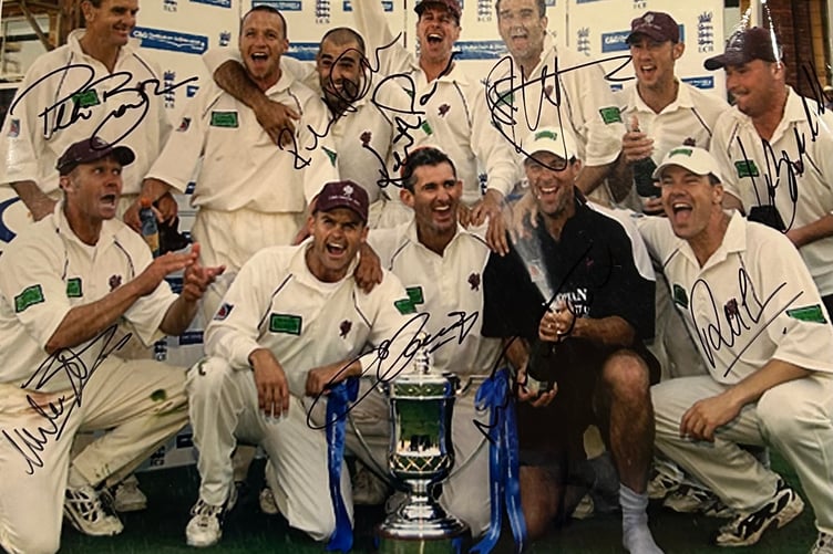 Somerset celebrate after winning the Cheltenham and Gloucester Trophy at Lord’s in 2001: back left to right- Peter Bowler, Keith Dutch, Richard Johnson, Keith Parsons, Steffan Jones, Jamie Grove (12th man) and Ian Blackwell; front: Mike Burns, Jamie Cox (captain) Andy Caddick, Marcus Trescothick and Rob Turner.