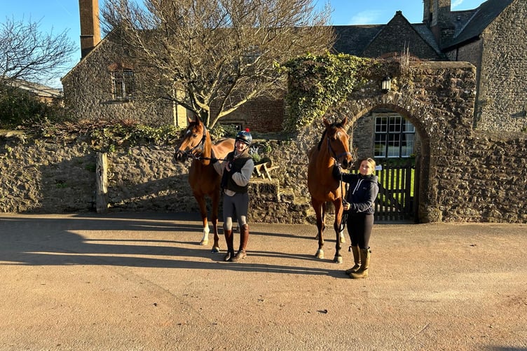 Pictured are Wonderful Eagle (left) with Zara Mason and Kikijo and Jo Westcott