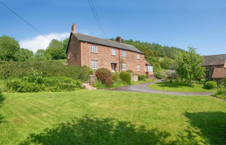 Truckwell Manor Farm