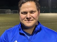 Vickers nets stunning equaliser for Minehead Reserves