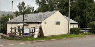 Good neighbours offering free cream teas