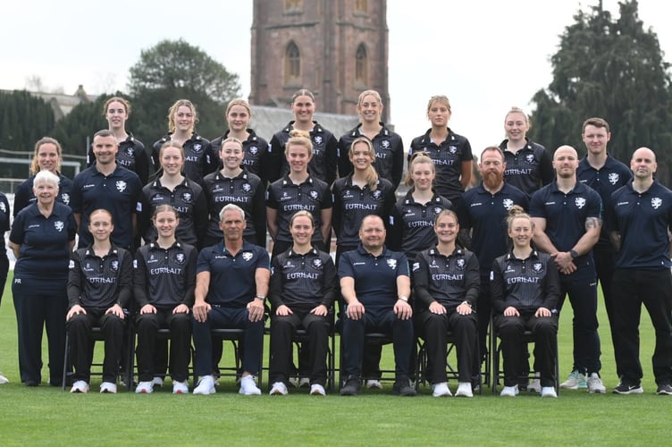 Somerset Women in their Metro Bank Cup shirts, Sophie Luff is centre, front row