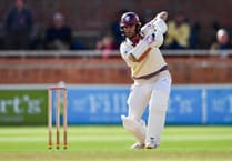 Struggling Somerset lose away to Surrey