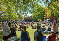 Hundreds enjoy picnic in the park as community commemorates VE Day 80th anniversary