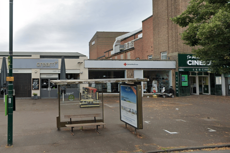 A trial project in Minehead will see the bus shelter in The Avenue replaced with a new one. PHOTO: Google Maps.