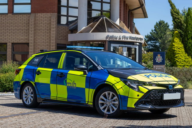 Police receive two new cars to crack down on uninsured drivers