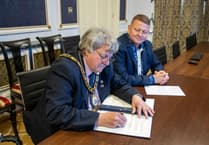Council chairman signs deal for close working between Somerset and Vinnytsia, Ukraine