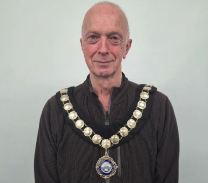 Cllr Craig Palmer has been elected for a third term as Minehead Mayor.