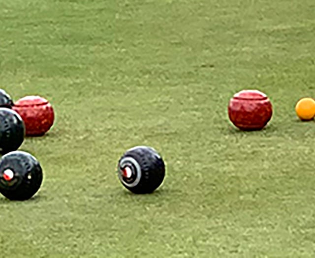 Mixed fortunes for Watchet bowlers 