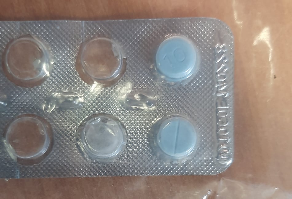 Drug alert issued for “contaminated” blue pills in Somerset
