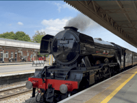 Excitement at arrival of Flying Scotsman