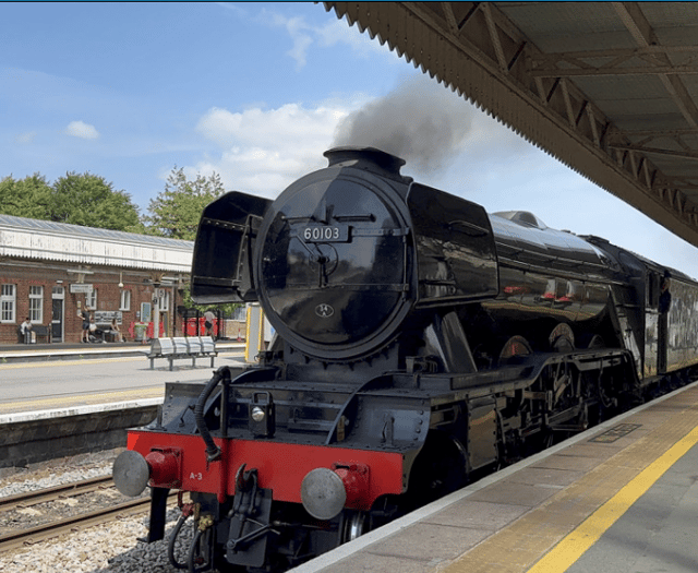 Excitement at arrival of Flying Scotsman