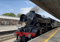 Legendary steam engine Flying Scotsman arrives for two weeks on West Somerset line