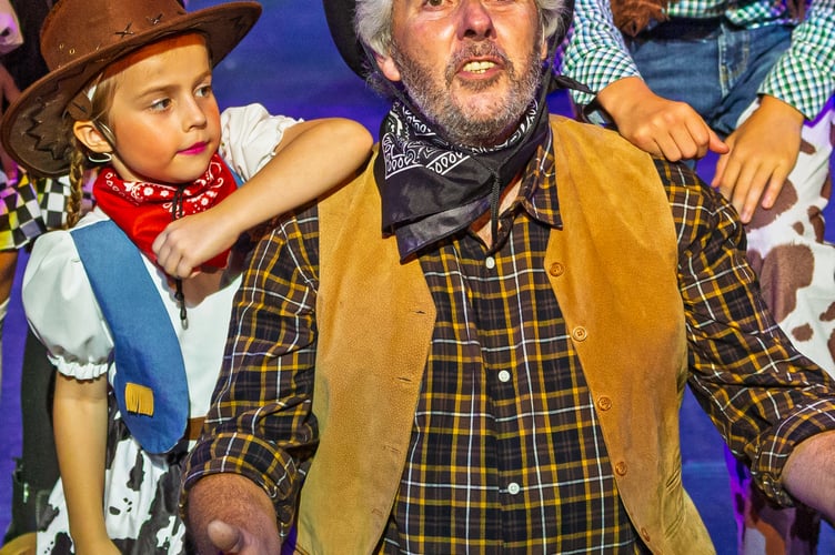 Lynn Pearson reviews 'Way Out West'