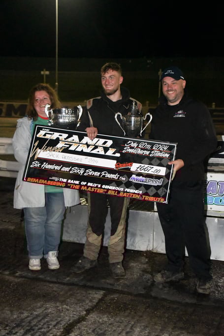 The chequered flag falls on 844 Jack Prosser