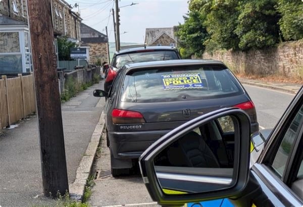 Police tackle uninsured driving as families flock to coast