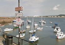 Tombstoning youngsters warned Minehead and Watchet harbours pose risk of death