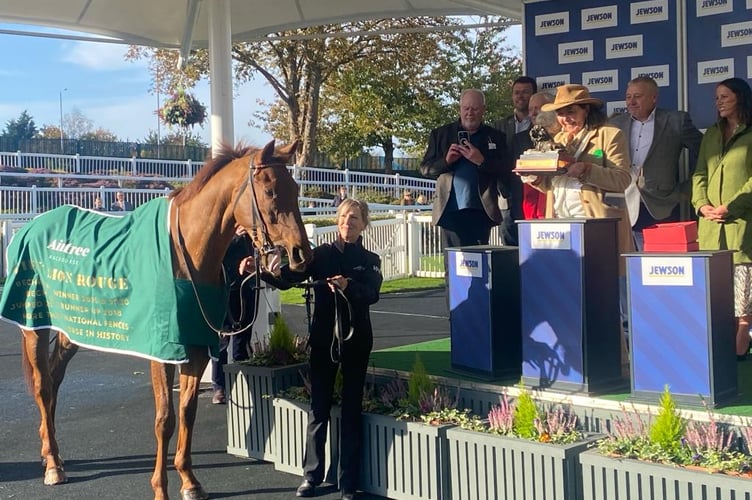 Vieux Lion Rouge with Julie Bellamy  