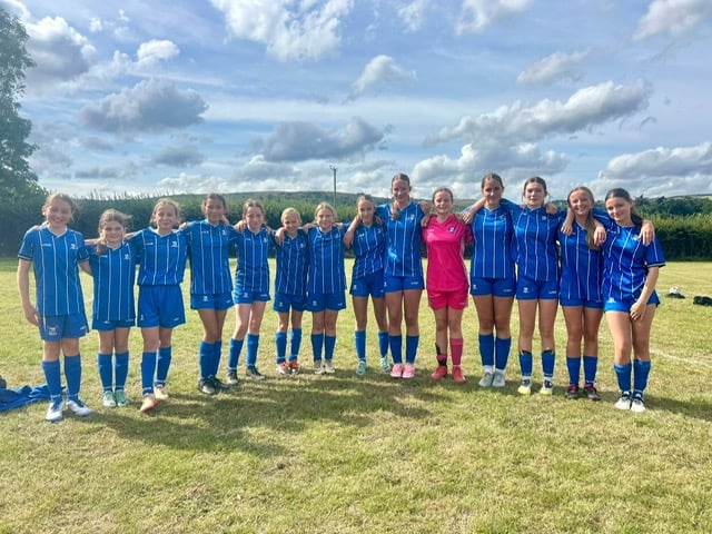 Minehead Under 13 Girls' footballers
