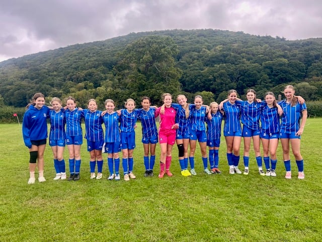 Minehead Under 13 Girls who beat Chew Valley   