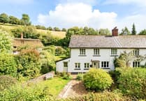 Charming character cottage with tasteful refurbishment on the market