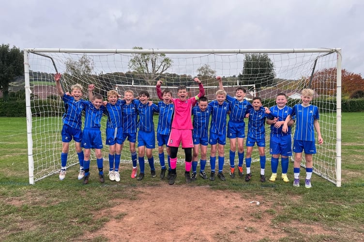 Minehead Under 12 Blues celebrate