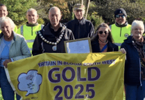 Mayor thanks community for helping Minehead triumph again in regional bloom awards