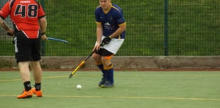 Minehead Seconds held to draw by ten-man Old Bristolian 4s 
 