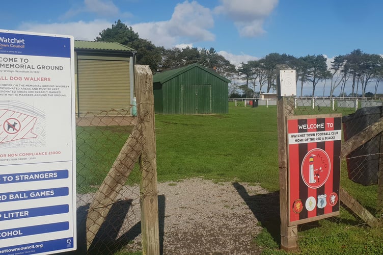 A Santa fun run is being held to support Watchet War Memorial Recreation Ground.