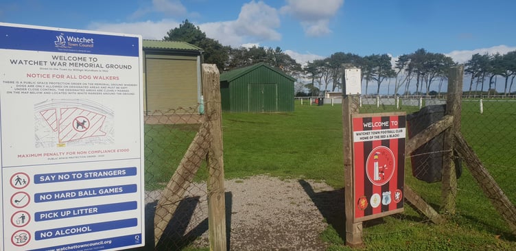 A Santa fun run is being held to support Watchet War Memorial Recreation Ground.