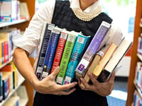 Library needs volunteers to share the pleasure of reading