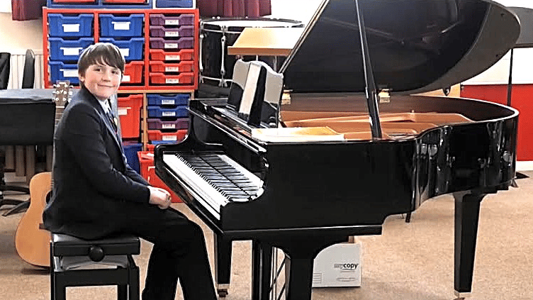 Musical prodigy to give village performance