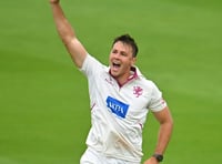 South African Pretorius will be playing for Somerset again 
