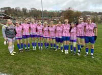 Minehead march on at the top with crushing victory 