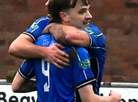 Minehead stun top of the table Portishead Town Reserves 