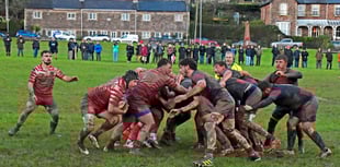 Wiveliscombe stretch lead at the top of table 