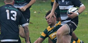 Barbarians pull Christmas cracker by beating leaders 