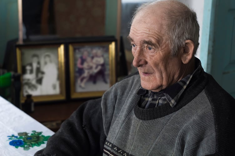 Somerset Community Foundation is helping to keep older people warm, safe, and well this winter with its ‘Surviving Winter Appeal’.