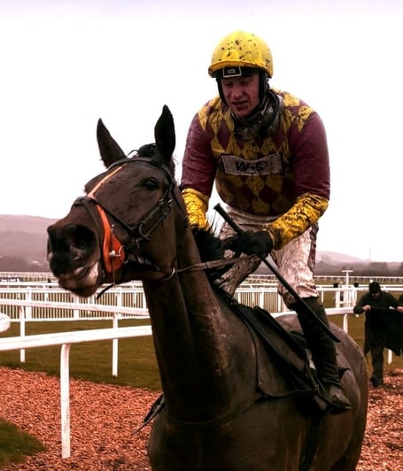 Itseemslikeit - a winner at Ffos Las