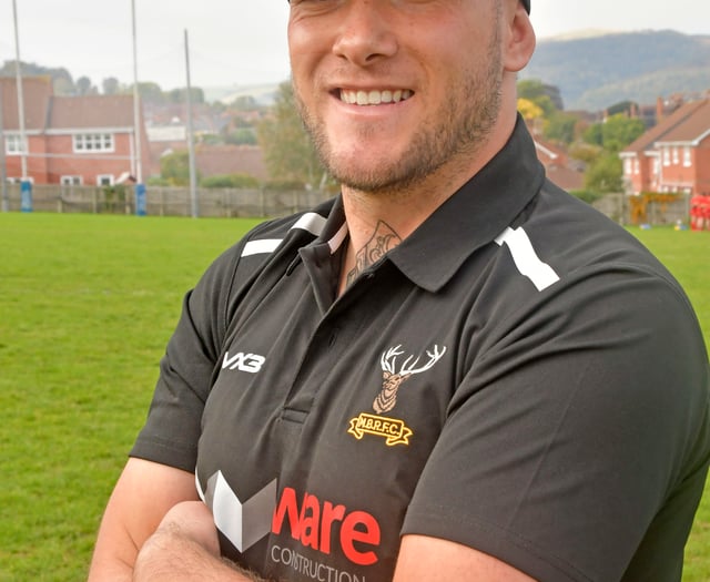 Minehead Barbarians gain splendid victory over Castle Cary 