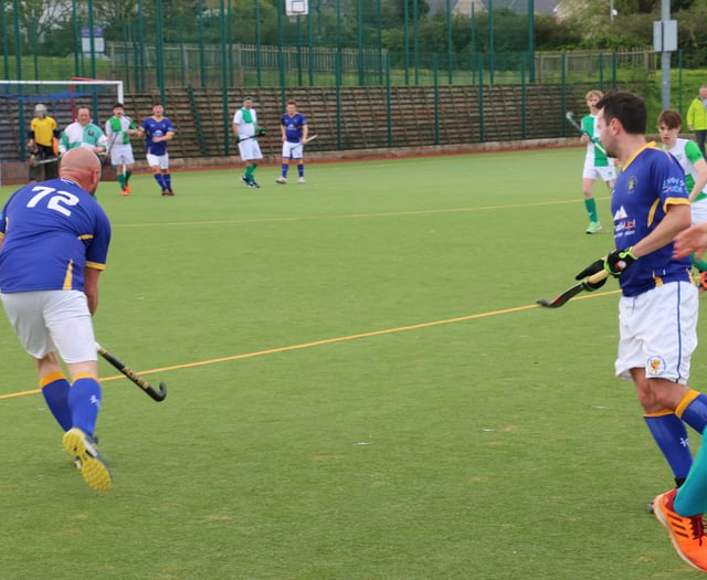 Minehead Seconds pile up the goals despite losing Strong 