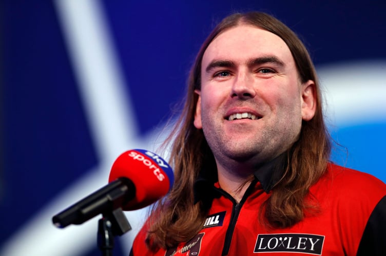 Ryan Searle in action in the World Masters Darts 2026 tonight