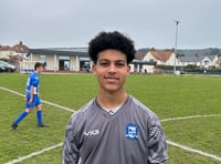 Goalkeeper Khalib Scheepers stars on debut for Minehead 