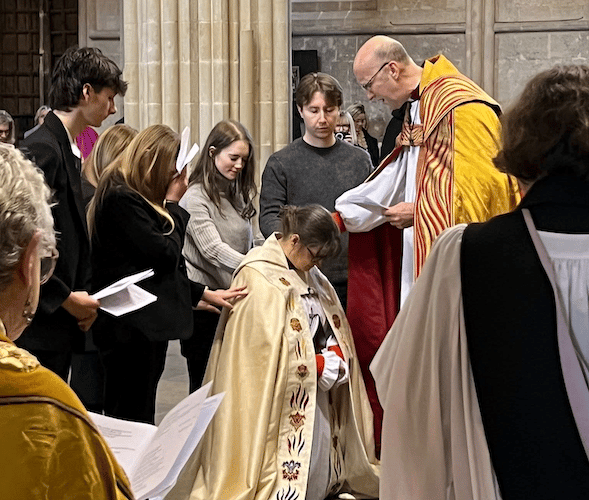 Bishop of Bath and Wells the Rt Rev Michael Beasley welcomes  new Bishop of Taunton Fiona Gibson in Wells Cathedral.