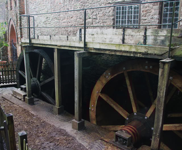 New waterwheel unveiled for historic mill